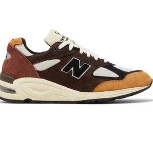 NIB - New Balance 990s in neutral multicolors - Size 37 EU or M 4.5